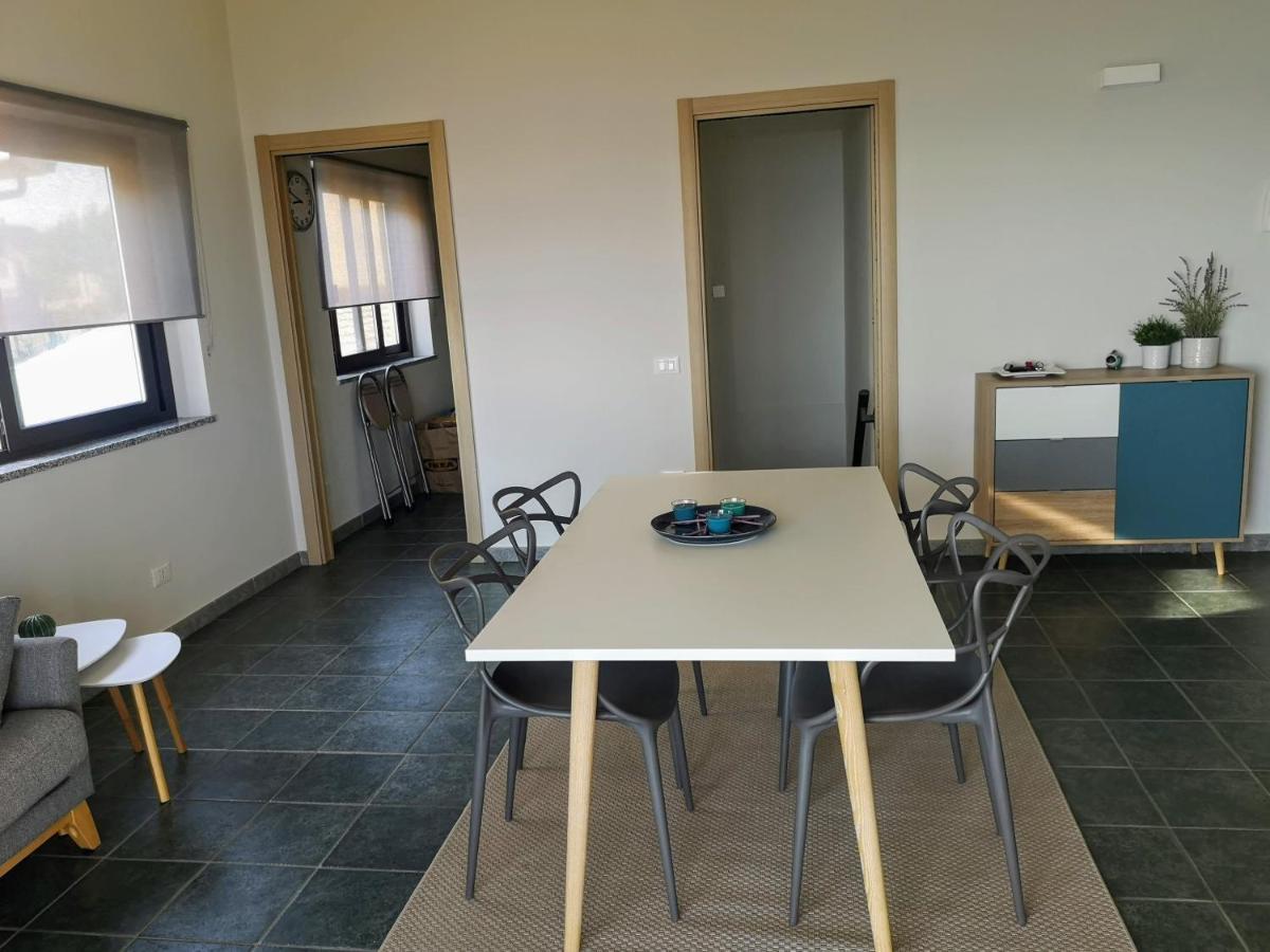 Villa Casa Con Terrazza Fronte Mare Santa Lucia  Exterior foto