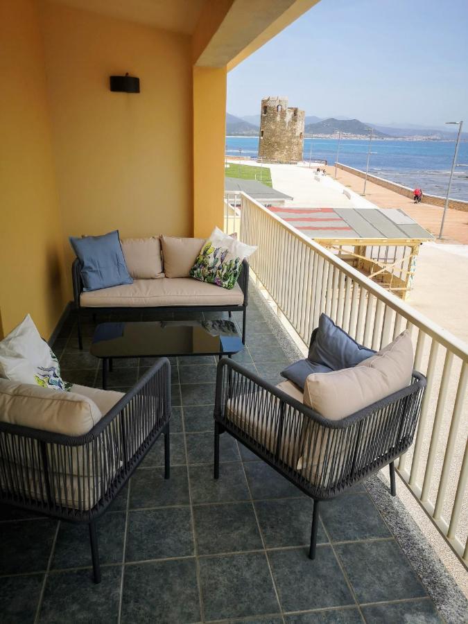 Villa Casa Con Terrazza Fronte Mare Santa Lucia  Exterior foto